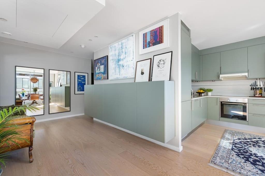 Modern 2Bed Room Sea View Apartment @ Oslo Barcode ภายนอก รูปภาพ